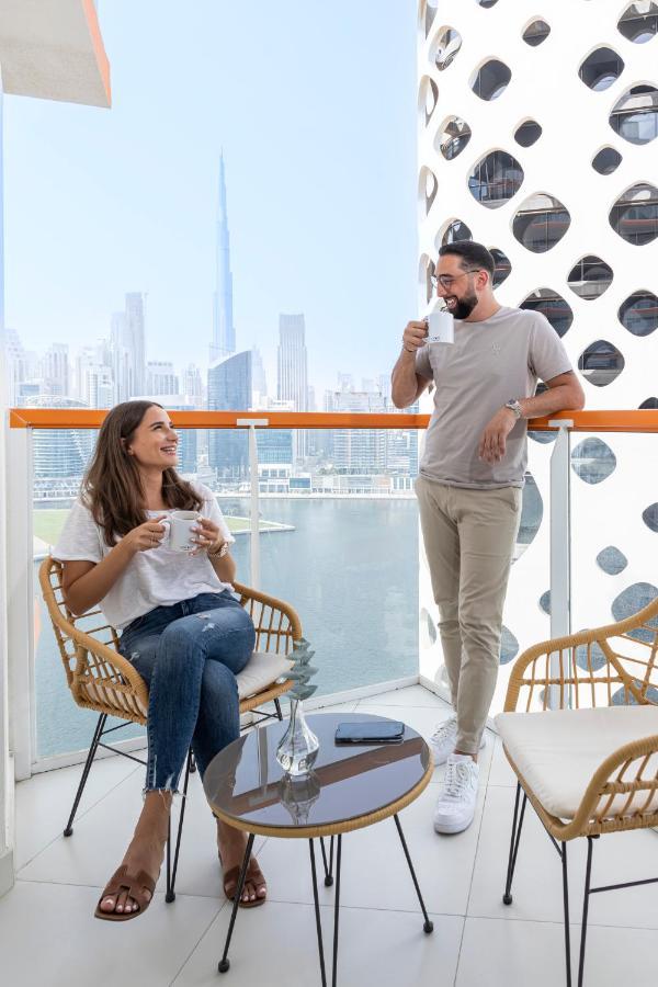 Unlock Waters Edge Apartment Dubai Bagian luar foto
