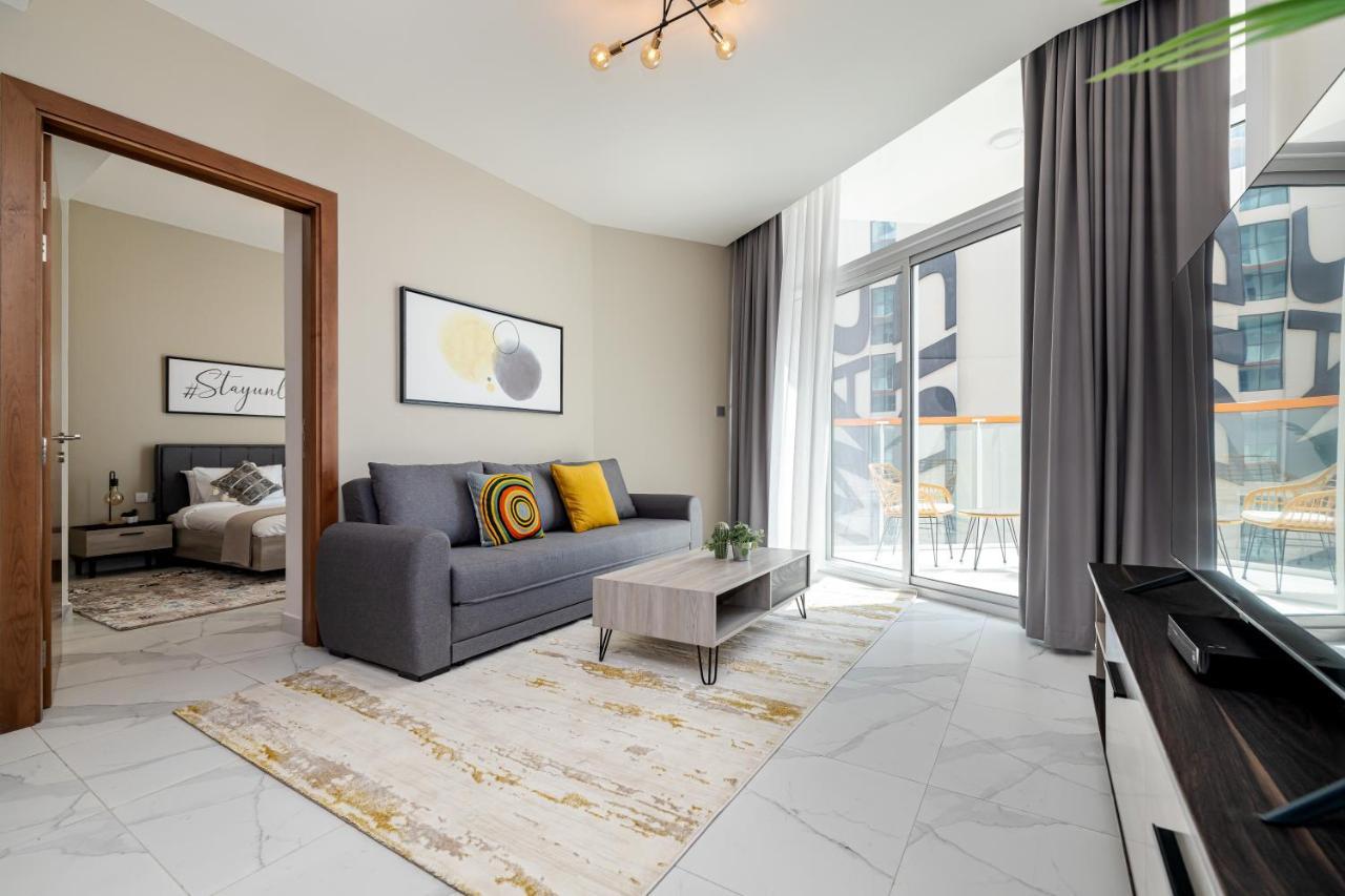 Unlock Waters Edge Apartment Dubai Bagian luar foto
