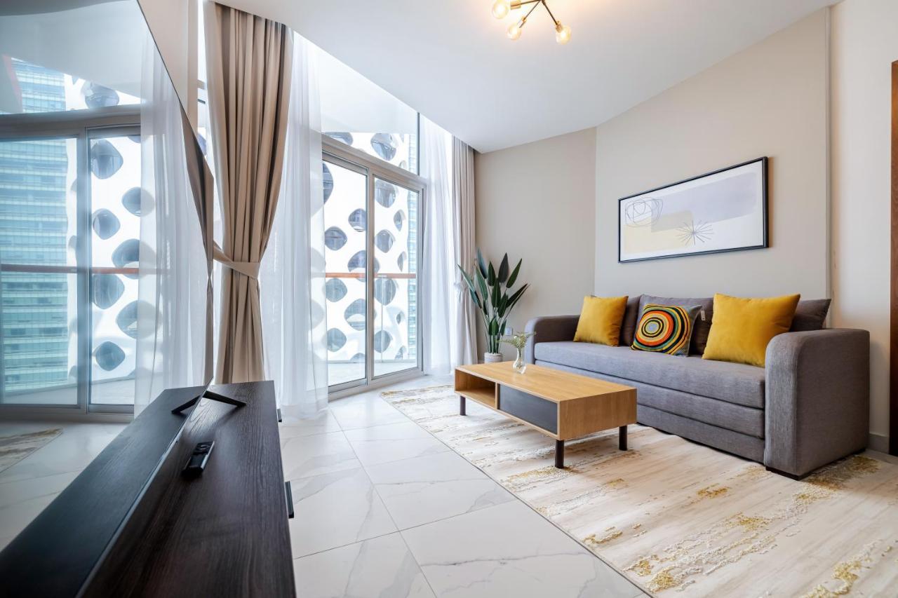 Unlock Waters Edge Apartment Dubai Bagian luar foto