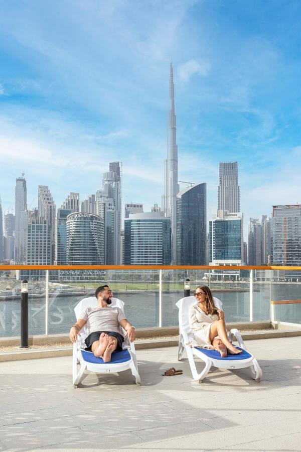 Unlock Waters Edge Apartment Dubai Bagian luar foto