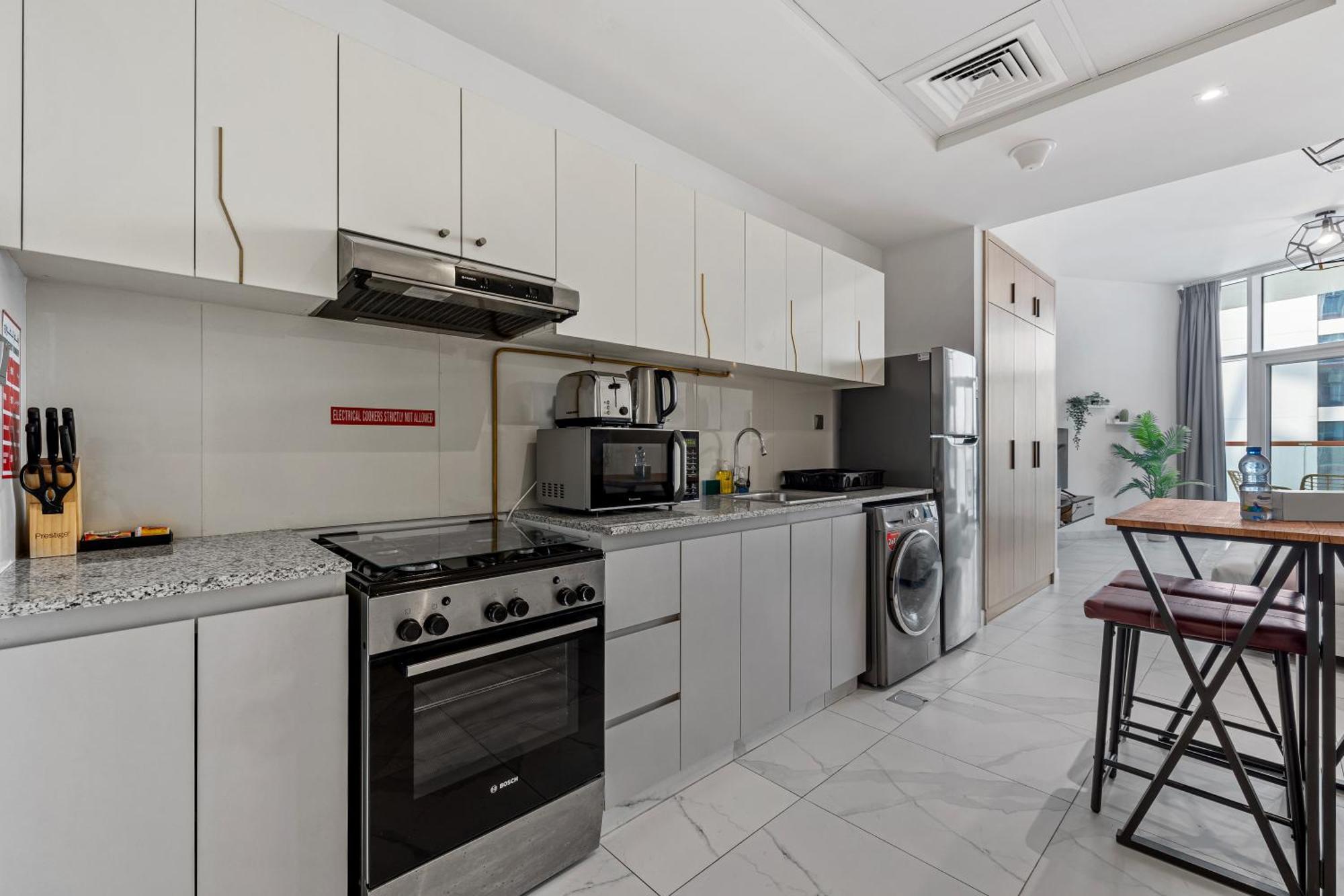 Unlock Waters Edge Apartment Dubai Bagian luar foto